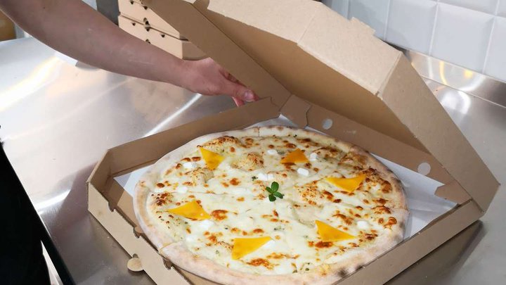 Pizza Room Batumi (доставка еды)