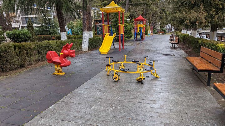 Children's playground and park on the banks of the Kura River