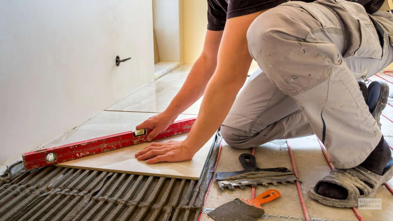 Плиточник Руслан Адамия