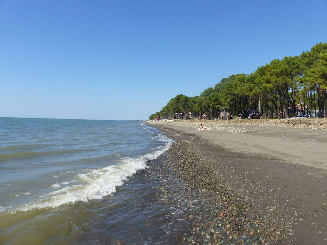 Пляж Григолети -  пляж с магнитным песком и соснами