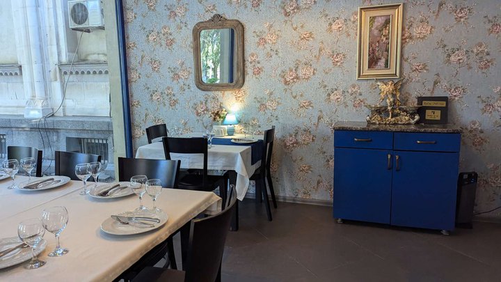 Porta Blu (ул. Зураба Горгиладзе, 8)