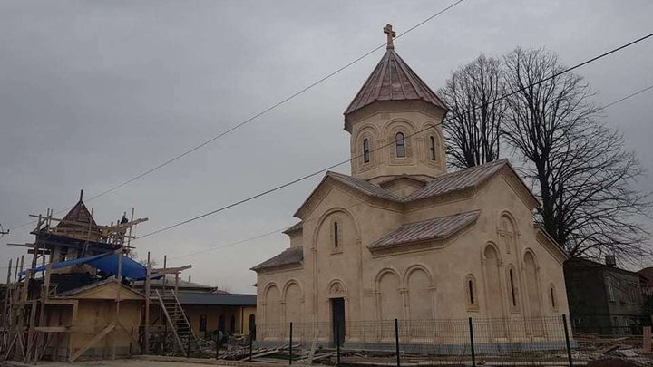 Храм Святых Петра и Павла в Зугдиди