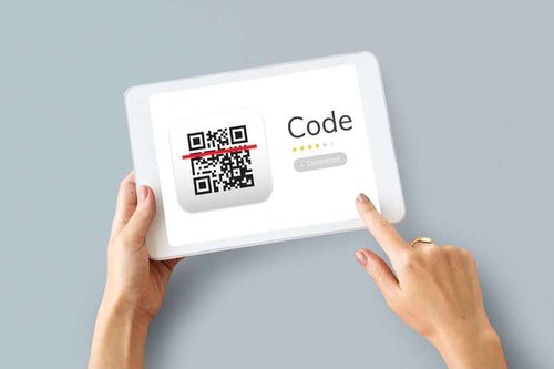 Apps with QR codes for quickly writing reviews