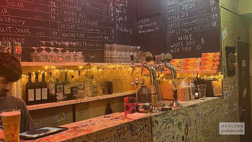 Process Craft Beer Bar — крафтовый бар с локальным пивом и сидрами в Тбилиси