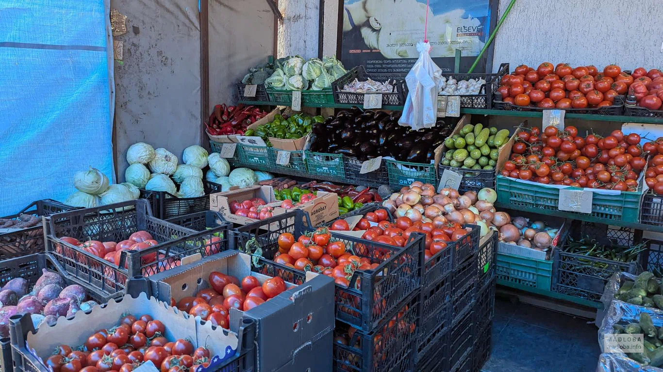 Овощи в магазине на улице Лермонтова