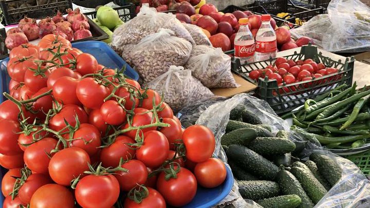 Tkibuli food market