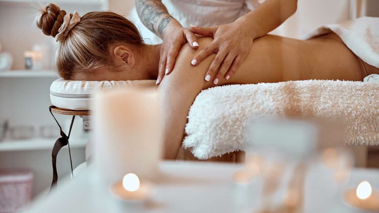 Where to get a massage in Georgia: types of procedures, what services are available, the best salons and recommendations