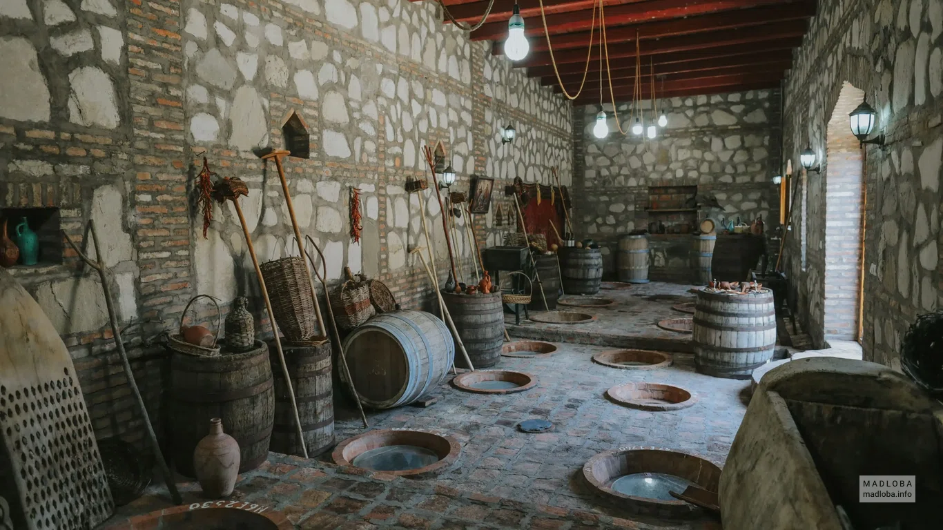Погреб с алкогольными напитками  "Kakhetian Traditional Winemaking (KTW)"