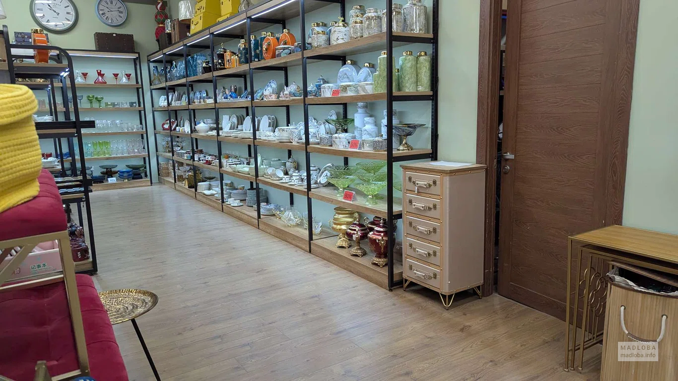 Оригинальные подарки и стильные аксессуары для дома в Regalo Gallery