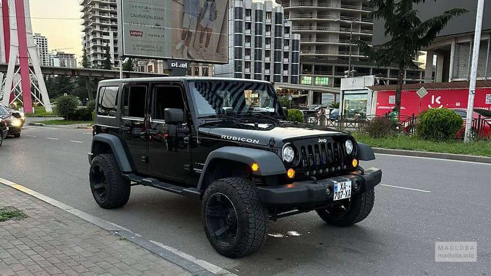 Jeep Wrangler в аренду Rent2Go