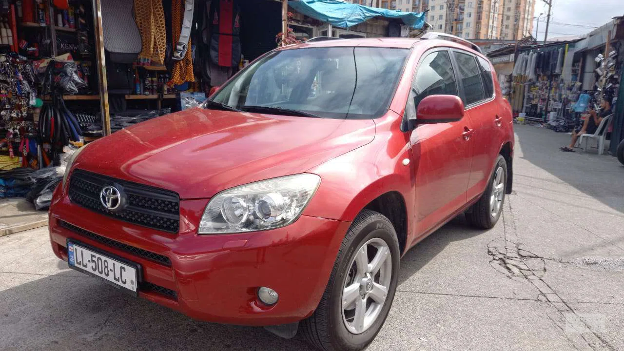 Toyota RAV4 в аренду от Rent Car Plus