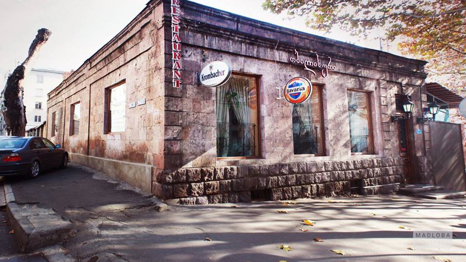 Здание ресторана Tbilisuri  в Грузии