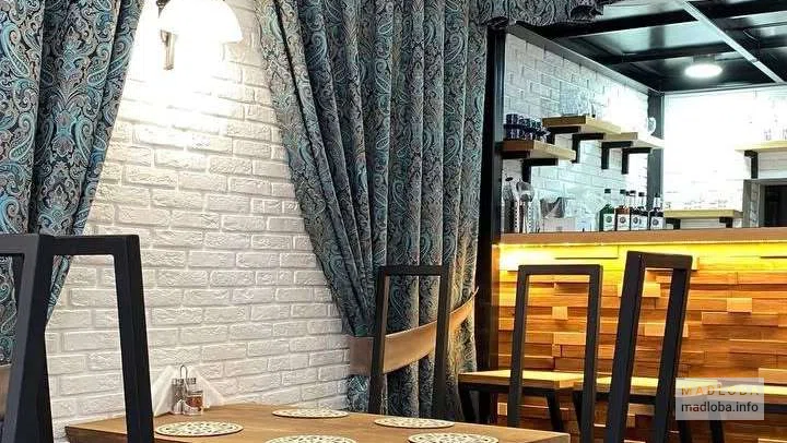 Ресторан Алтай уютная атмосфера