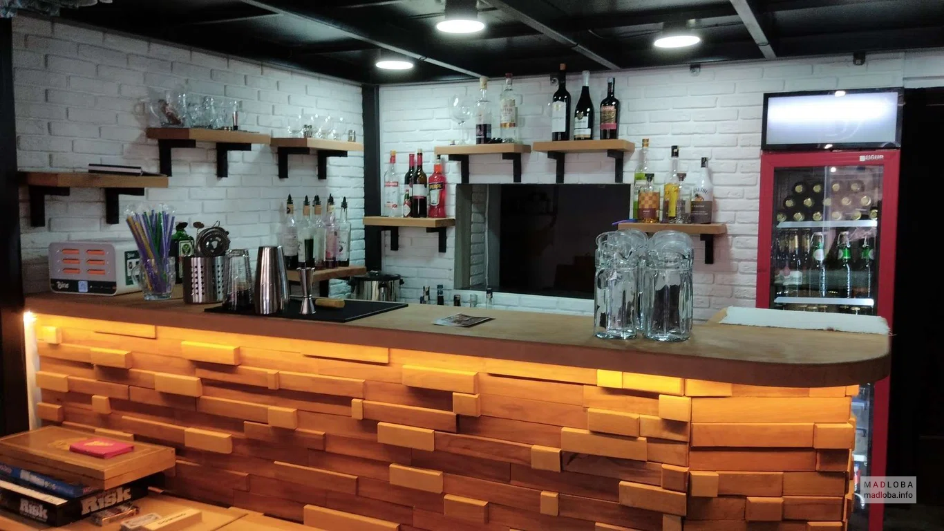 барная стойка в ресторане Алтай