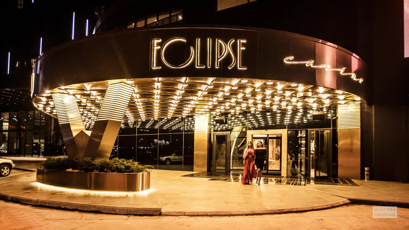 Ресторан и казино Eclipse в Батуми