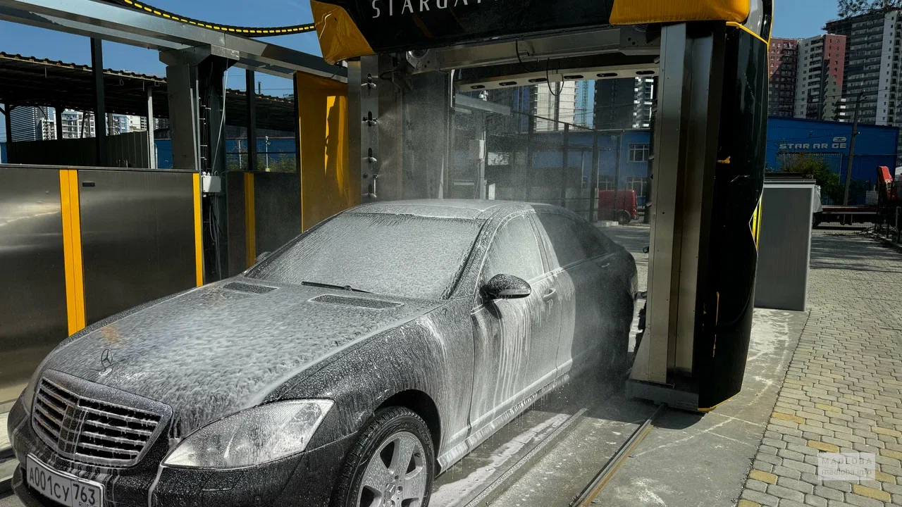 Robot Car Wash — бесконтактная роботизированная автомойка в Батуми