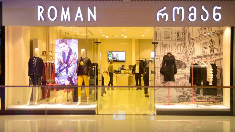 Магазин женской одежды Роман / Roman