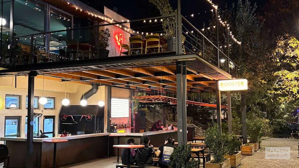 Rooster — гриль-бар в Тбилиси в парке Деда Эна