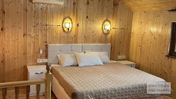 Уютный номер в отеле Roots Resort