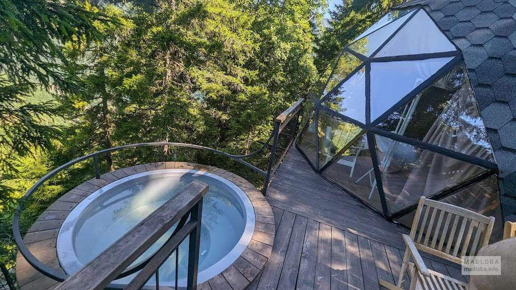 SERI — эко-курорт в горах Аджарии с геокуполами и панорамными видами 🏔️🌿