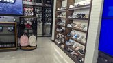 SKECHERS
