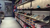 SKECHERS