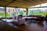 Sky7 ტერასა და ლაუნჯ ბარი
