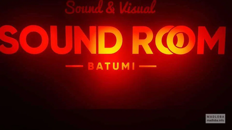 Бар "SOUND ROOM"