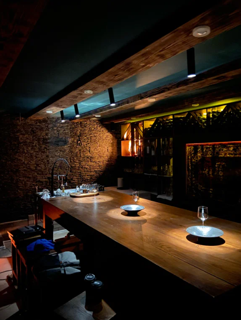 Bar Sample Image კოქტეილის ბარი აზიური კერძებით
