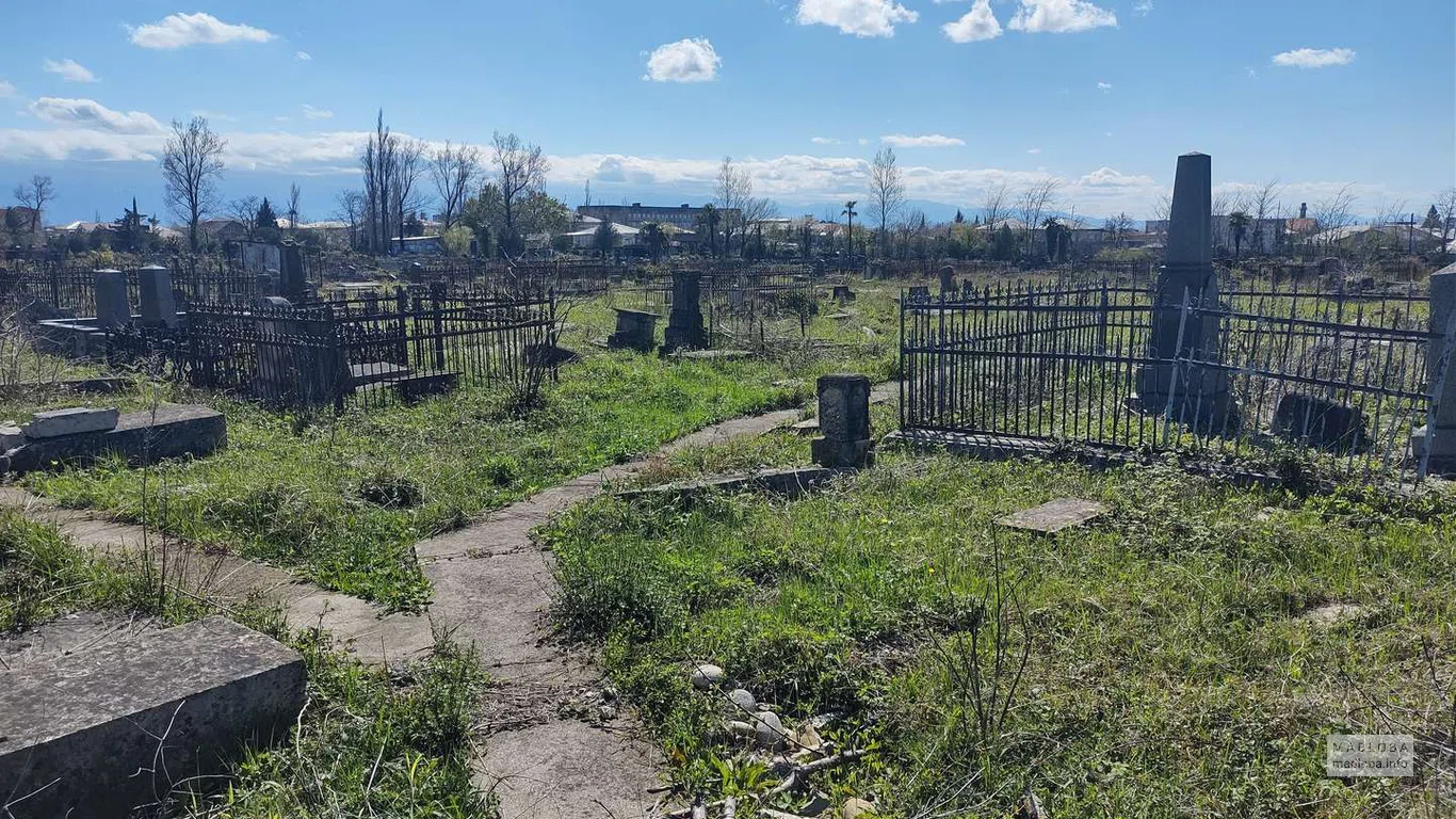 Сапичхийское кладбище