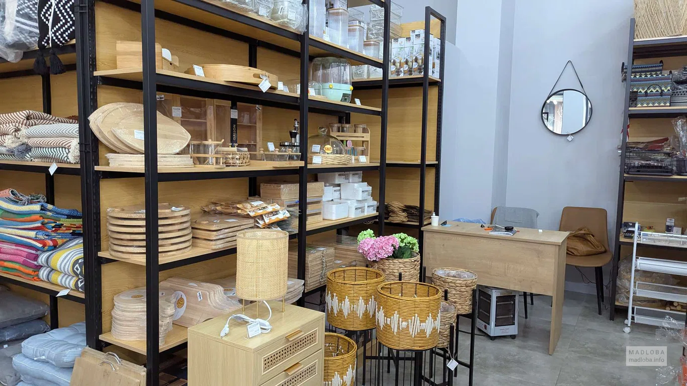 предметы из дерева в магазине Satavs