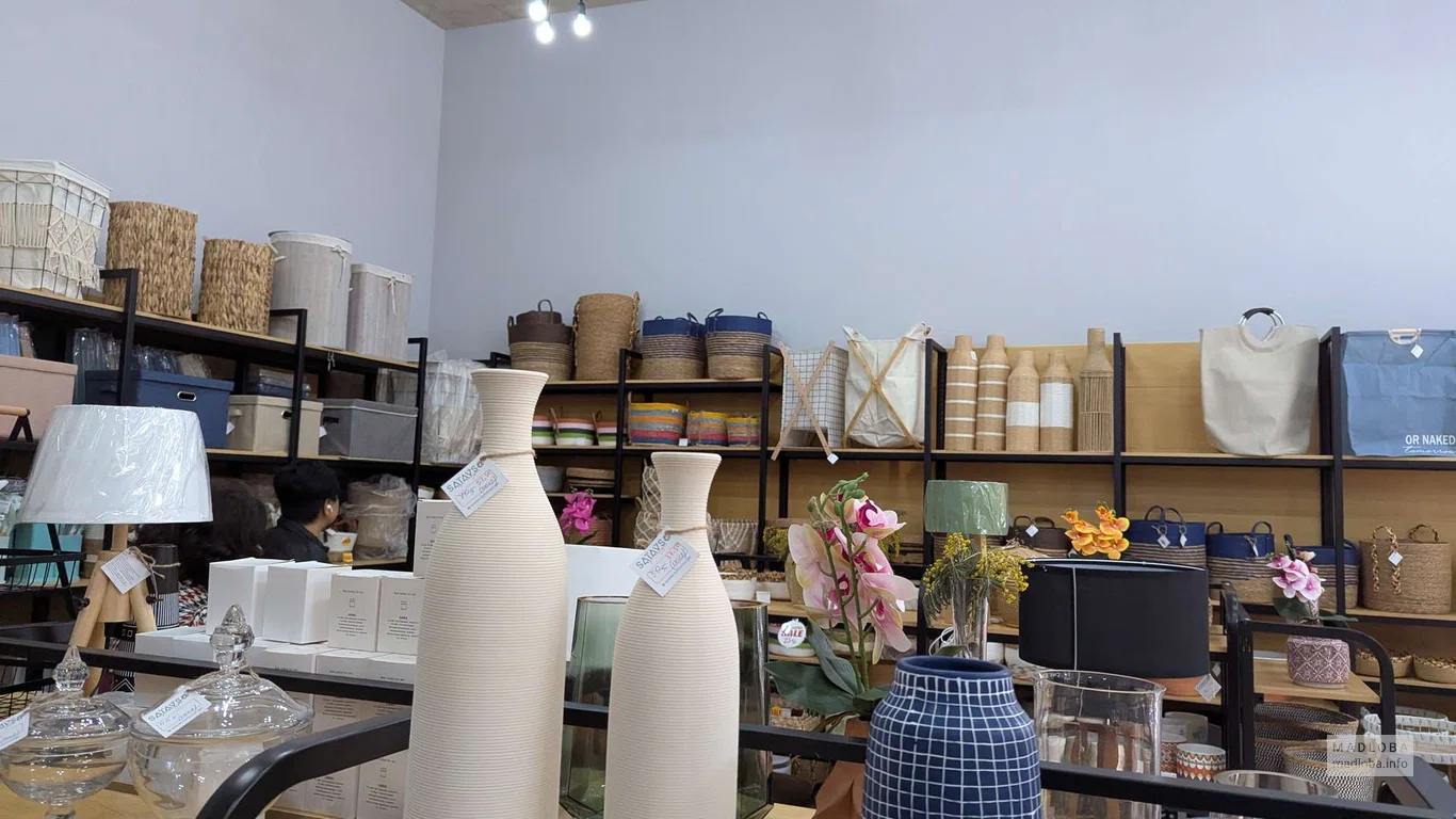 вазы и корзины в магазине Satavs