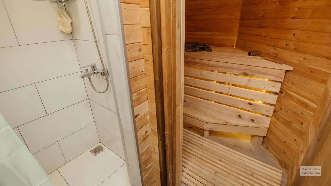 Sauna Orbi City душевая