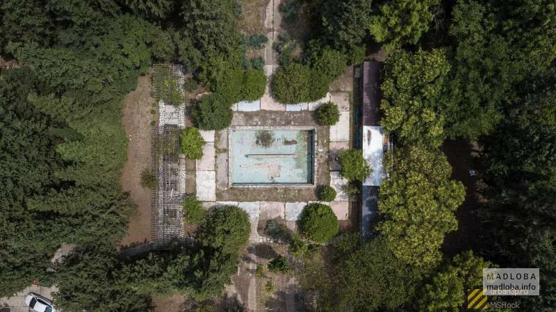 Брошенный штаб Закавказского военного округа в столице Грузии