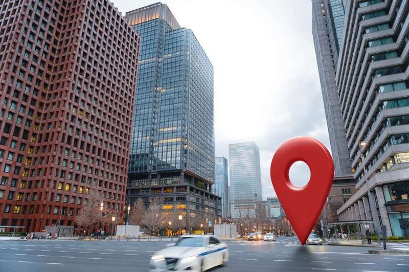 Street location symbol in a city.