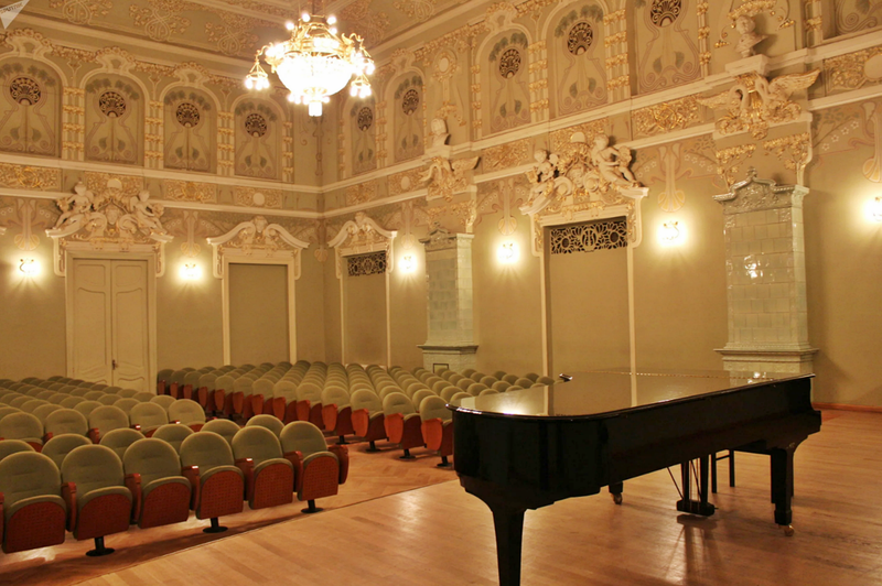 Малый концертный зал в Тбилиси