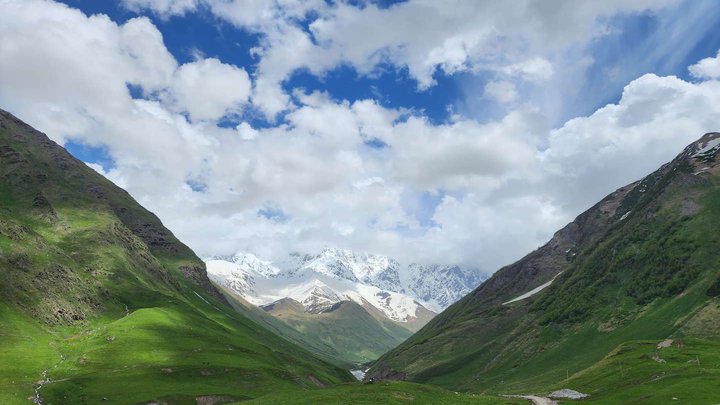 Observation deck at the Enguri Valley