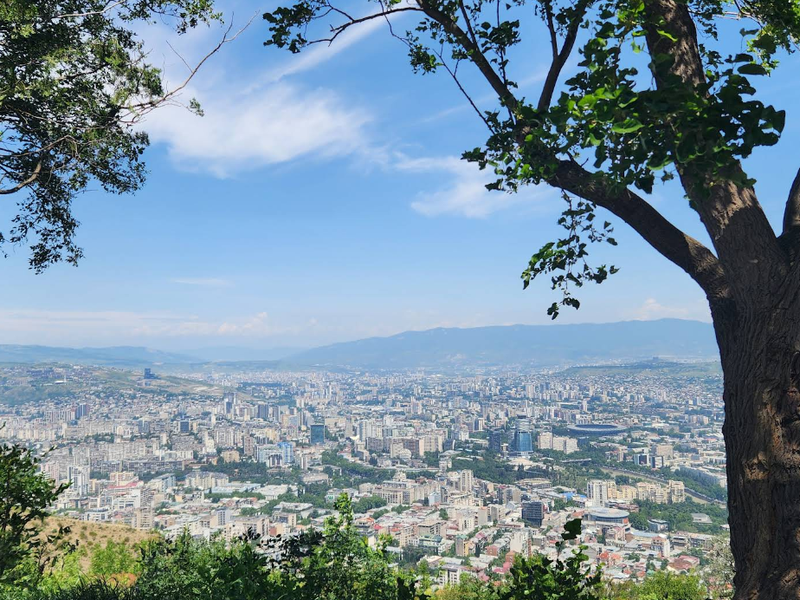 
								Смотровая площадка фуникулера (Мтацминда)