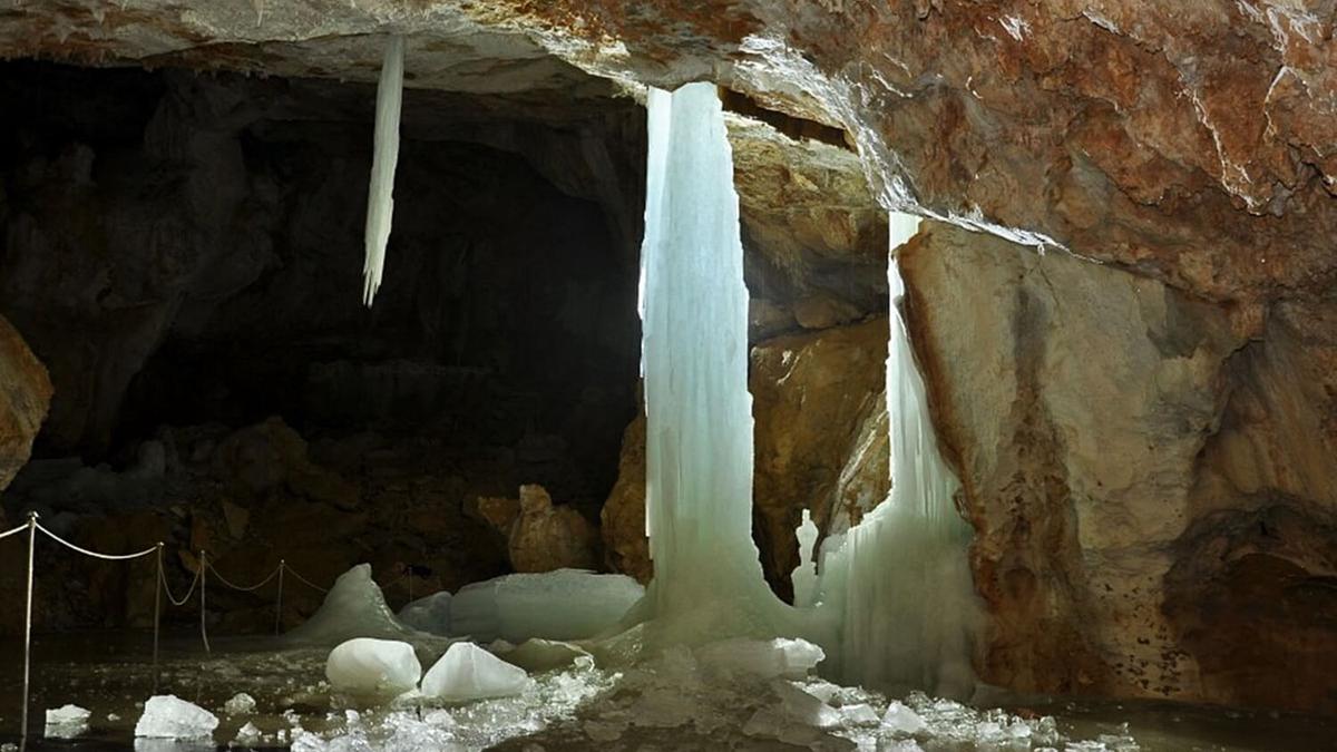 пещера Снежная пропасть
