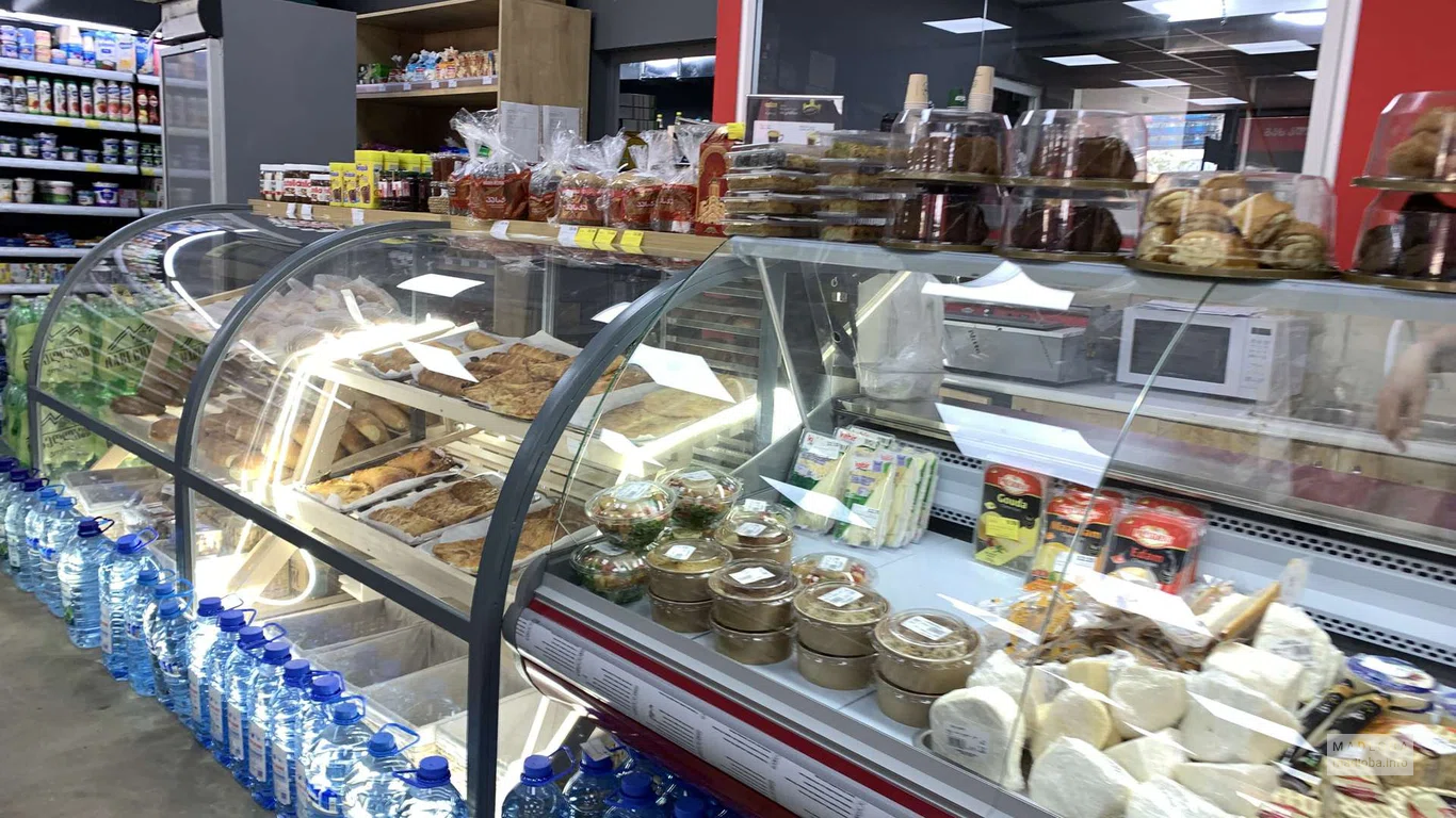 SPAR на Ангиса, 41 - Продуктовый магазин в Батуми