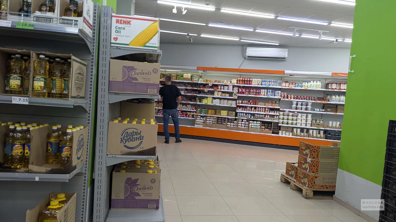 Spar Express на ул. Гиорги Саакадзе — продуктовый магазин в центре города