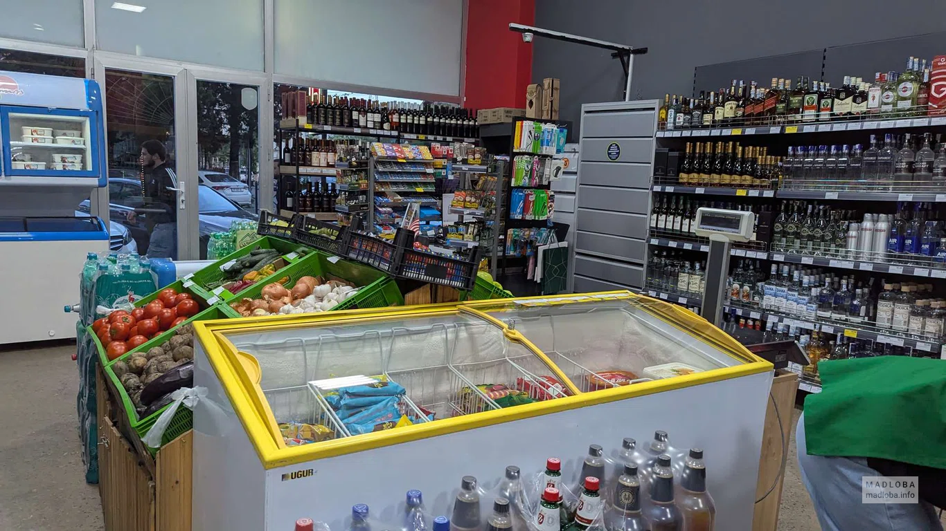 Ассортимент товара в магазине Spar