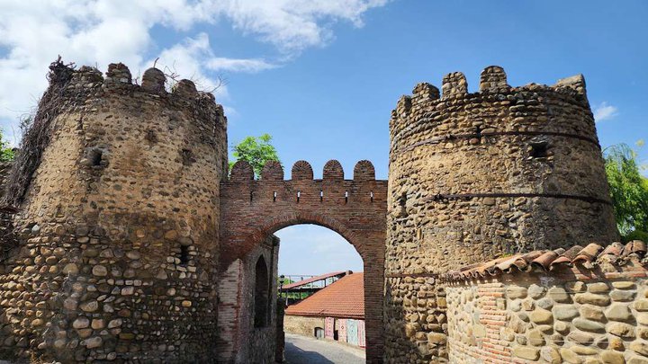 სიღნაღის კედლები