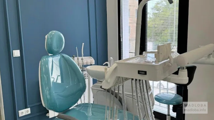 Смотровое кресло в стоматологии Dental Med