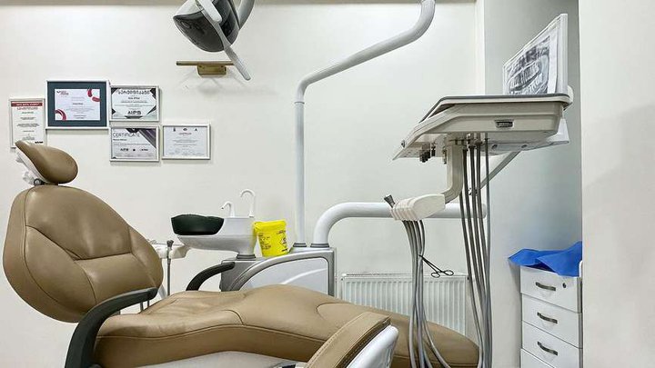 Dental Studio