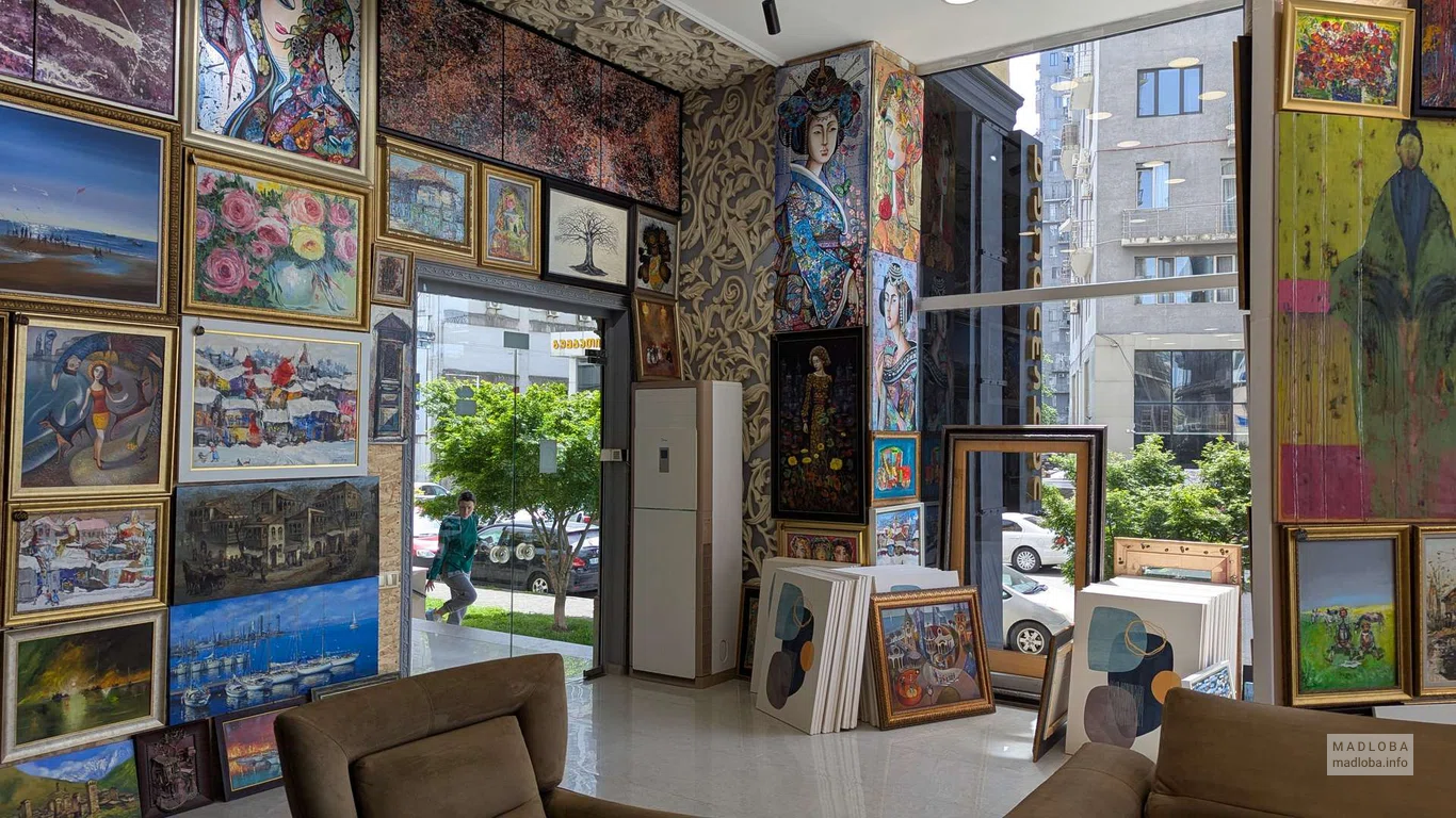 Художественная галерея "Studio Art" в Батуми