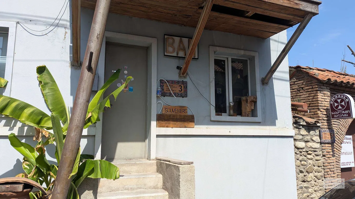 Бар "Suitcase story"