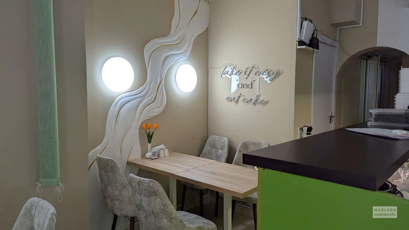 Sushi Shvili — суши-бар в Батуми