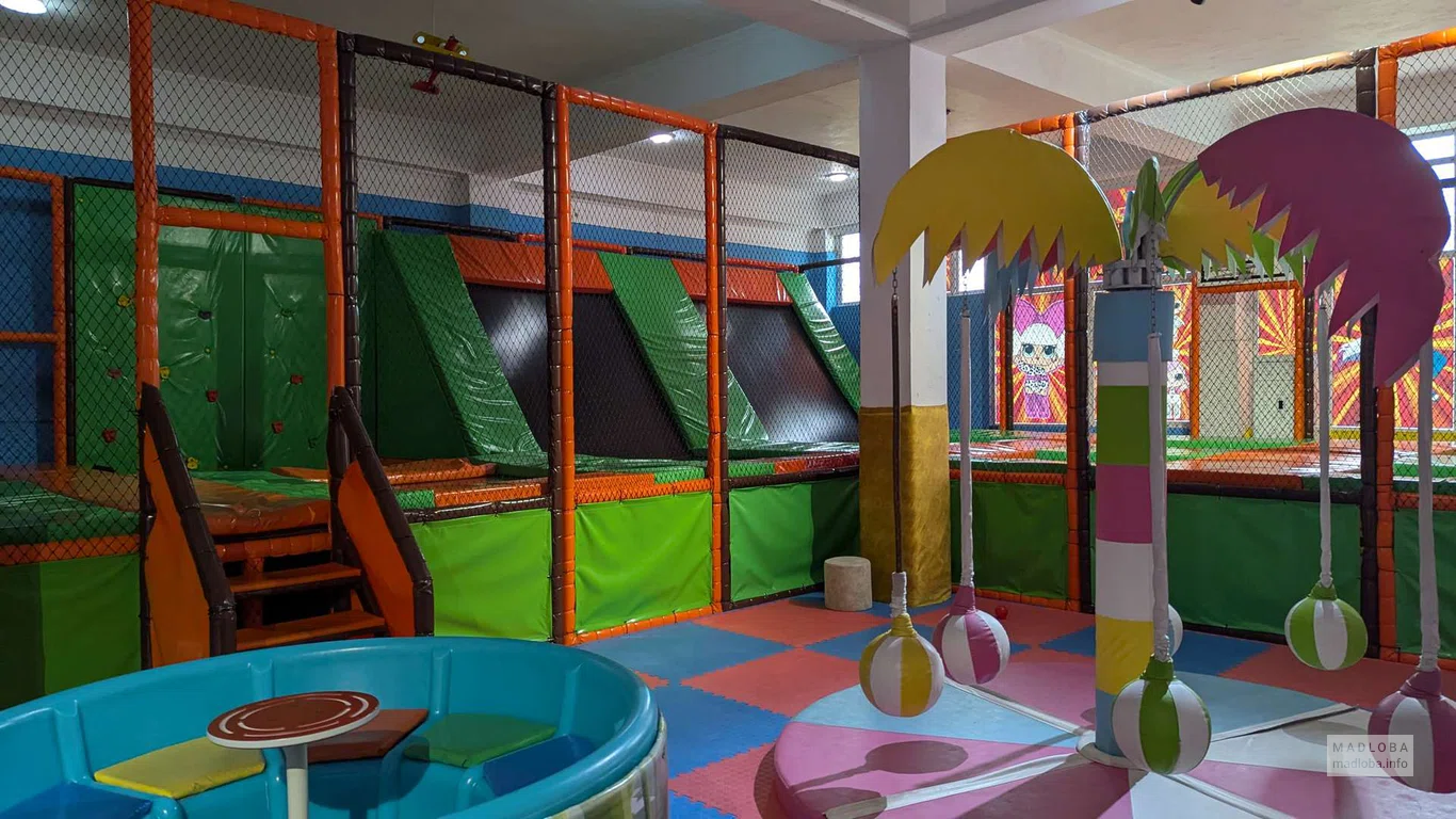 Детская площадка