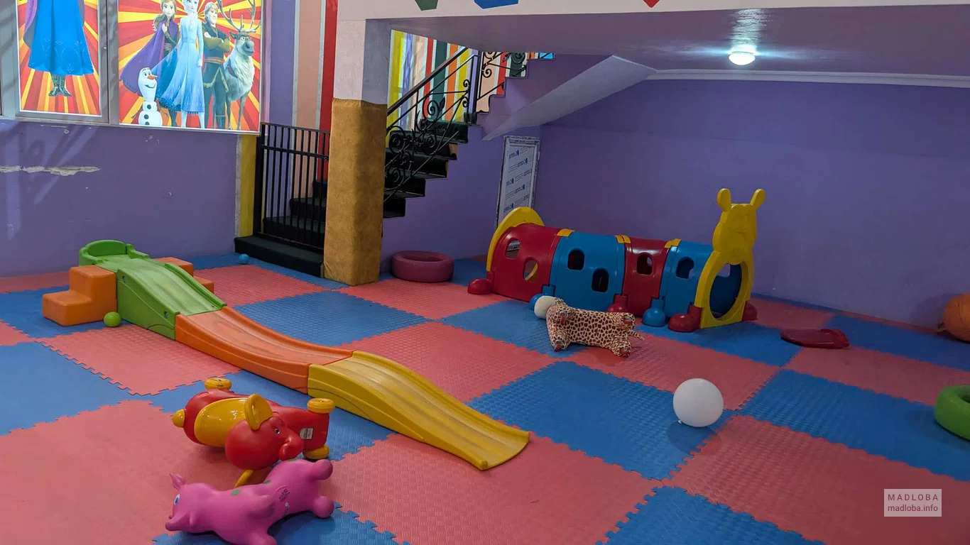 Площадка для маленьких детей